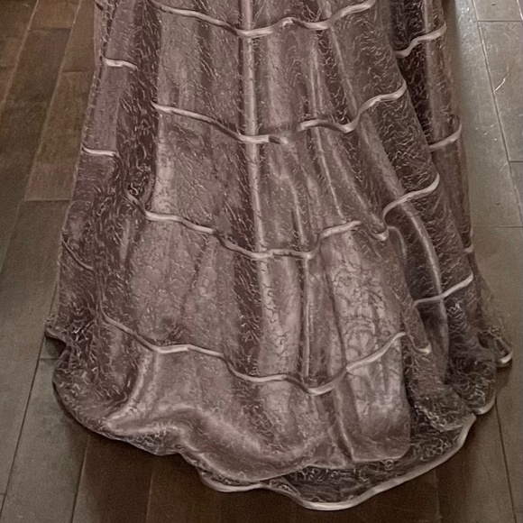 2piece long Ballgown wedding, grad or cocktail mother of the bride - Picture 2 of 4